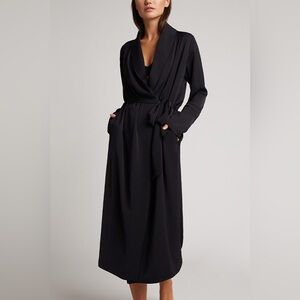 Supreme Classic Robe